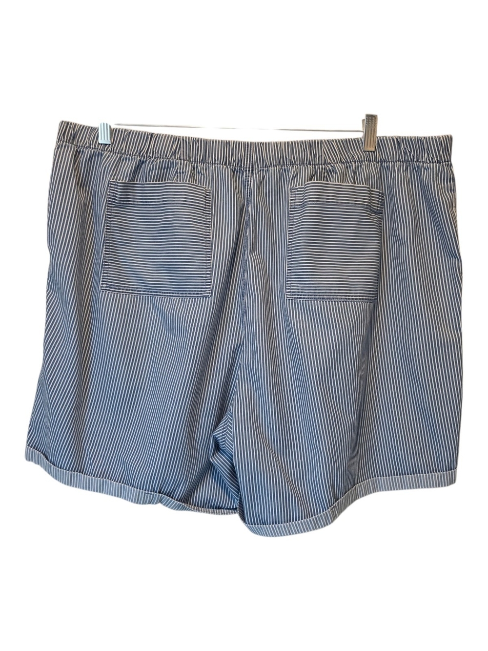 Cato Blue and White Striped Casual Pull-On Shorts Size 22/24W - Picture 3 of 3